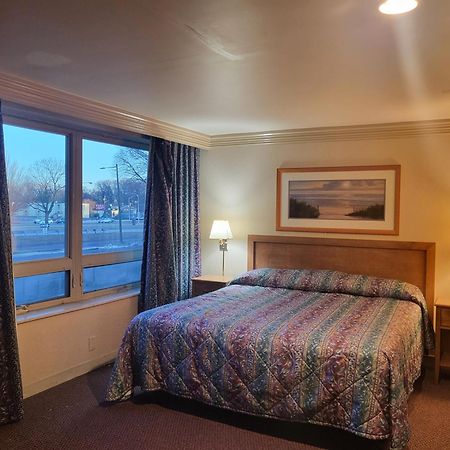 Roosevelt Inn At Roosevelt Blvd, Philadelphia, Pa ภายนอก รูปภาพ